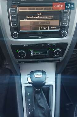 Универсал Skoda Octavia 2012 в 