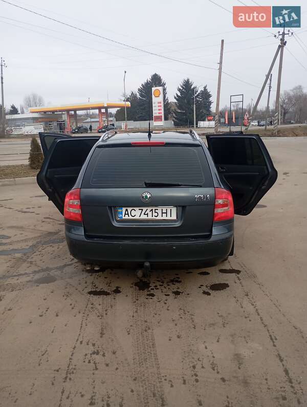 Универсал Skoda Octavia 2007 в Нововолынске
