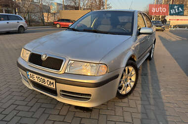 Ліфтбек Skoda Octavia 2009 в Дніпрі