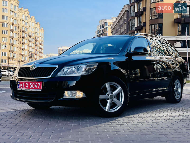 Универсал Skoda Octavia 2010 в 