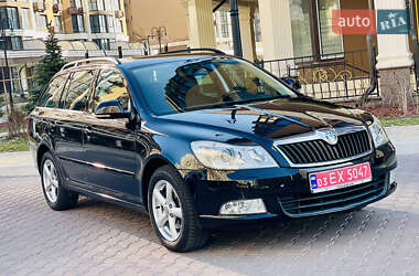 Универсал Skoda Octavia 2010 в 