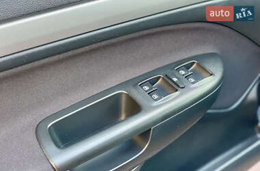 Универсал Skoda Octavia 2010 в 