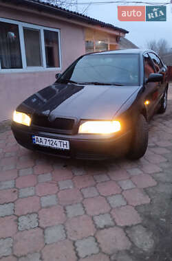 Лифтбек Skoda Octavia 2004 в Новой Басане