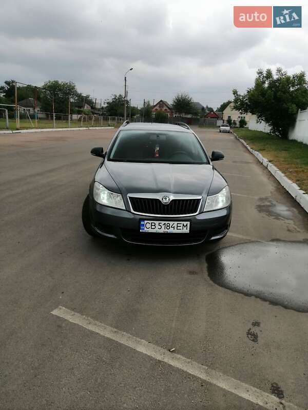 Універсал Skoda Octavia 2011 в Прилуках