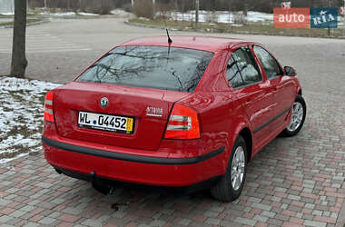 Лифтбек Skoda Octavia 2008 в Кропивницком