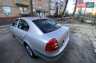 Лифтбек Skoda Octavia 2006 в Смеле