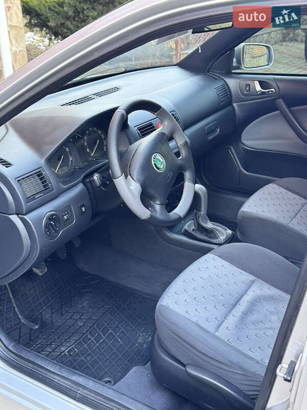 Ліфтбек Skoda Octavia 2002 в Житомирі фото 8 Ліфтбек Skoda Octavia 2002 в Житомирі