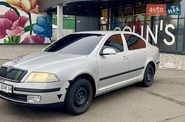 Лифтбек Skoda Octavia 2004 в Киеве