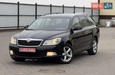 Універсал Skoda Octavia 2009 в Луцьку