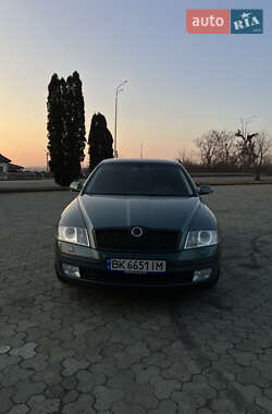 Лифтбек Skoda Octavia 2008 в Дубно