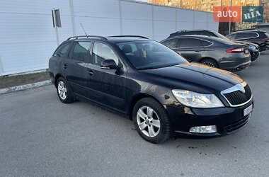 Универсал Skoda Octavia 2010 в Львове