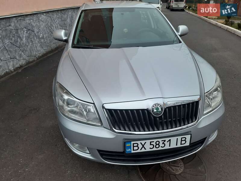 Лифтбек Skoda Octavia 2010 в 