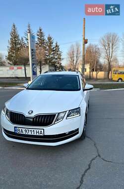 Універсал Skoda Octavia 2018 в Кропивницькому