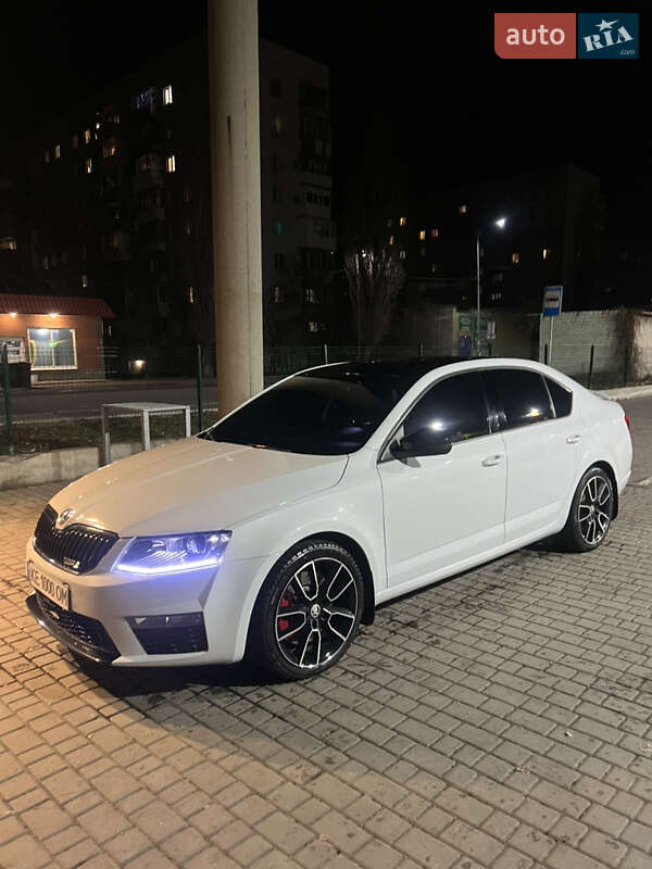 Лифтбек Skoda Octavia 2014 в Днепре