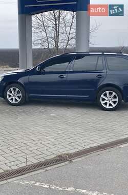 Универсал Skoda Octavia 2011 в Виннице