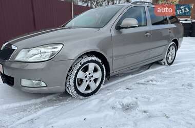 Універсал Skoda Octavia 2009 в Києві