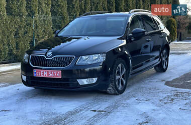 Універсал Skoda Octavia 2016 в Нововолинську