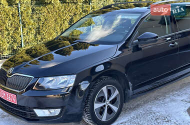 Универсал Skoda Octavia 2016 в Нововолынске