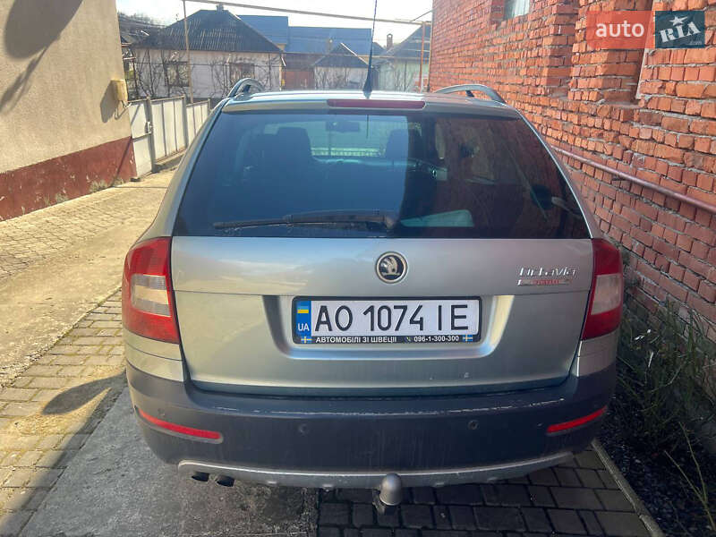 Универсал Skoda Octavia 2010 в Хусте