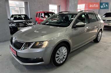 Универсал Skoda Octavia 2019 в Каменском