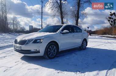 Лифтбек Skoda Octavia 2018 в Вышгороде