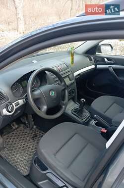 Универсал Skoda Octavia 2006 в Яготине