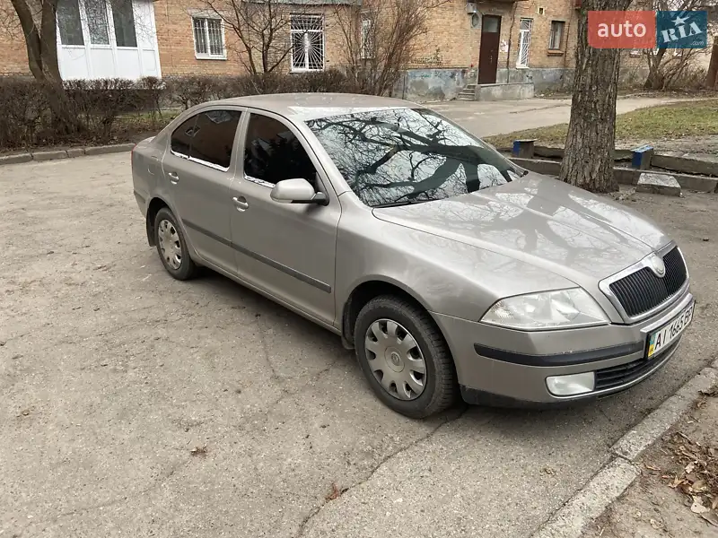Лифтбек Skoda Octavia 2008 в 
