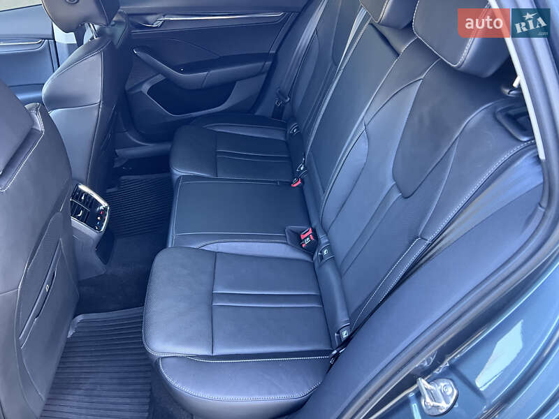 Универсал Skoda Octavia 2020 в Киеве