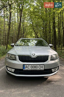 Универсал Skoda Octavia 2015 в Луцке