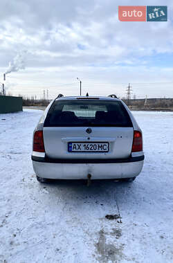 Универсал Skoda Octavia 2001 в Харькове