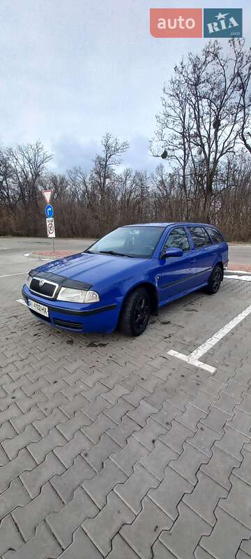 Универсал Skoda Octavia 2001 в Тараще