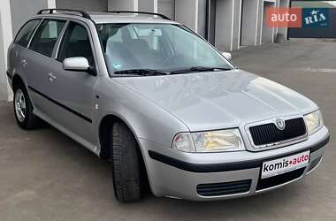 Универсал Skoda Octavia 2002 в Виннице