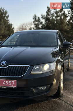 Лифтбек Skoda Octavia 2014 в Кропивницком