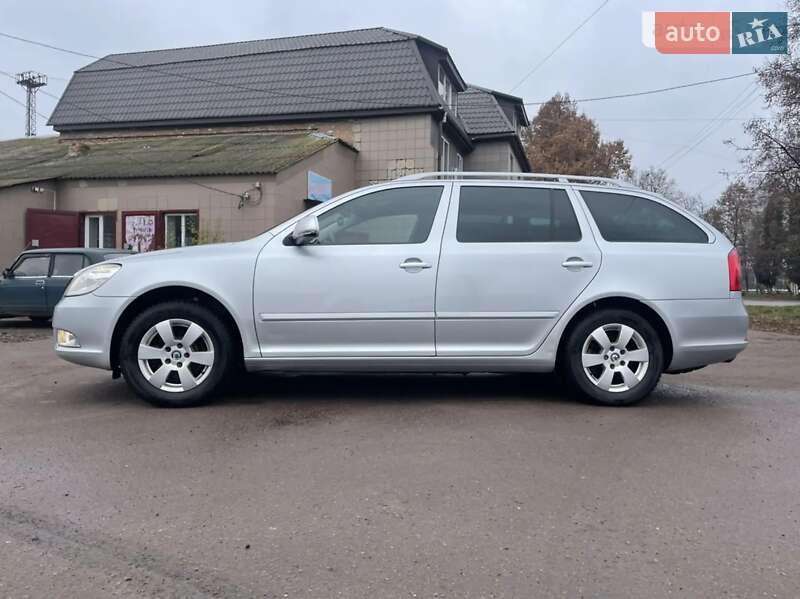 Універсал Skoda Octavia 2009 в Ніжині
