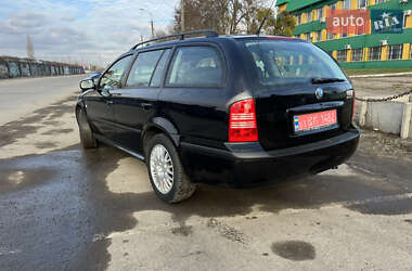 Универсал Skoda Octavia 2003 в Луцке