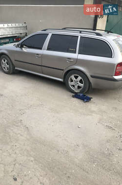 Універсал Skoda Octavia 2008 в 