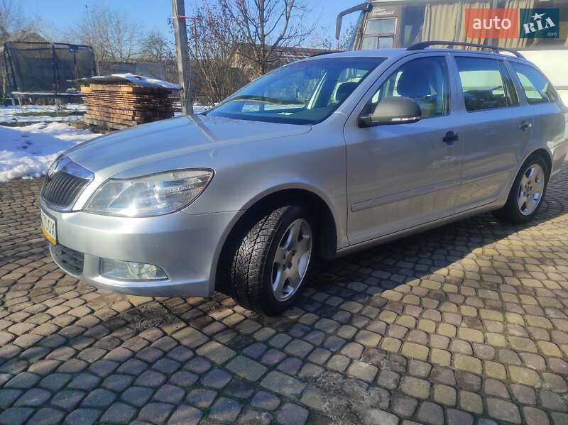 Універсал Skoda Octavia 2009 в Львові