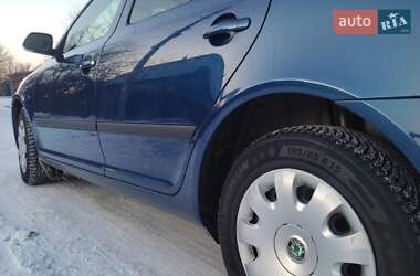 Лифтбек Skoda Octavia 2008 в Радомышле