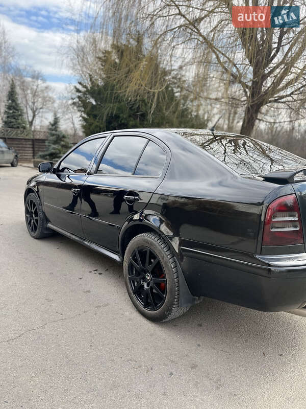 Ліфтбек Skoda Octavia 2001 в Дніпрі