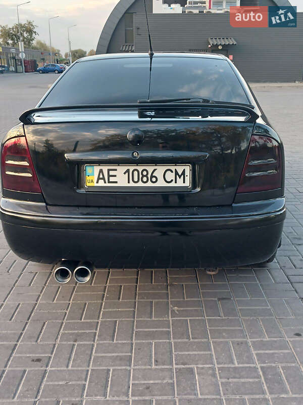 Ліфтбек Skoda Octavia 2001 в Дніпрі