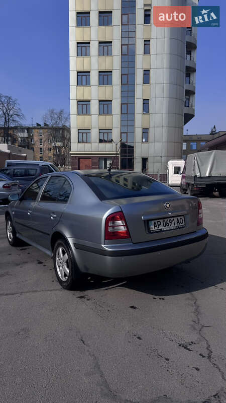 Ліфтбек Skoda Octavia 2005 в Дніпрі