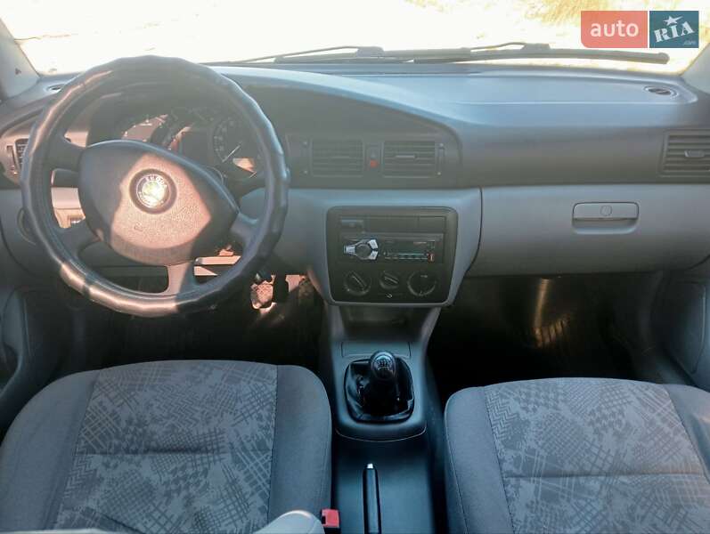 Ліфтбек Skoda Octavia 2000 в Прилуках