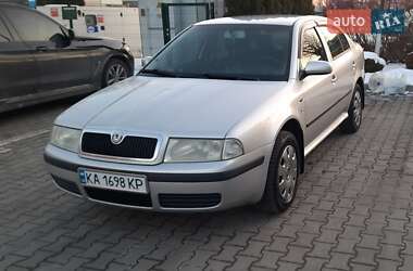 Ліфтбек Skoda Octavia 2004 в Києві