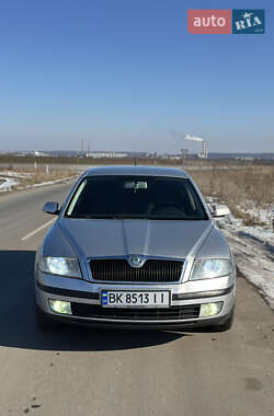 Ліфтбек Skoda Octavia 2004 в Здолбуніві