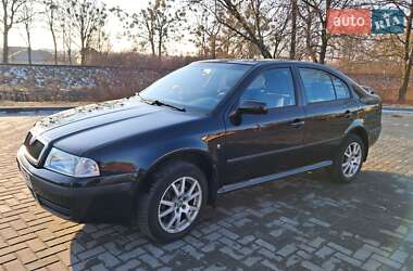 Лифтбек Skoda Octavia 2008 в 