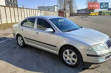 Лифтбек Skoda Octavia 2006 в Чернигове