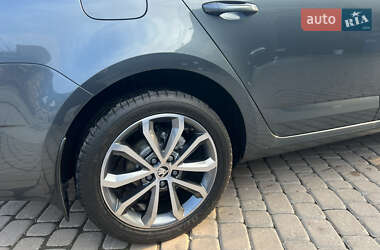 Ліфтбек Skoda Octavia 2018 в 