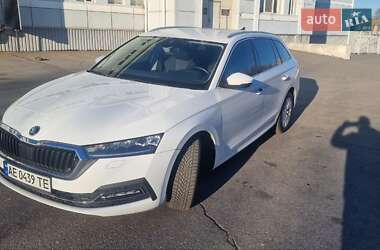 Универсал Skoda Octavia 2021 в Днепре