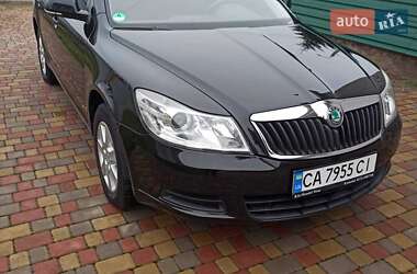 Універсал Skoda Octavia 2011 в Черкасах