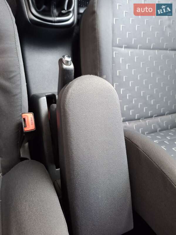 Ліфтбек Skoda Octavia 2006 в Львові фото 17 Ліфтбек Skoda Octavia 2006 в Львові